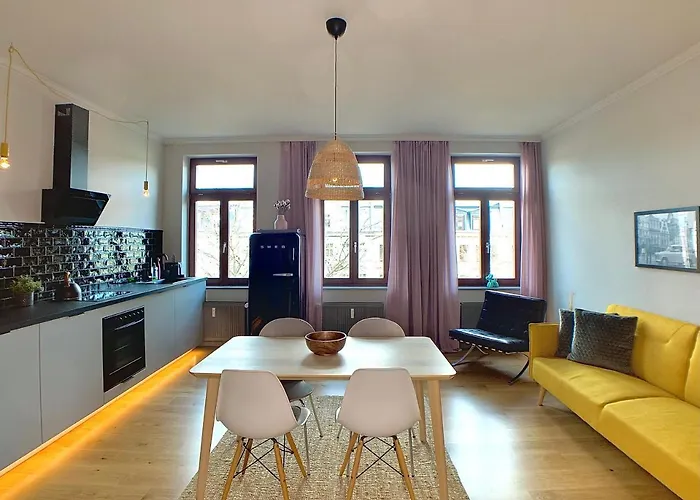 Cosy And Modern In Vibrant West Апартаменты Лейпциг