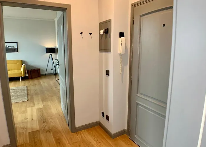 Апартаменты Cosy And Modern In Vibrant West Лейпциг